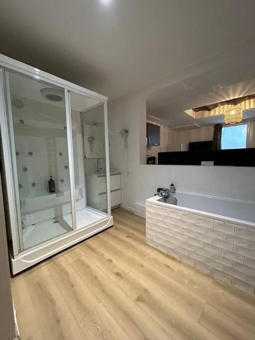 Cellar- Appartement Sous-Sol Atypique แร็งส์ ภายนอก รูปภาพ